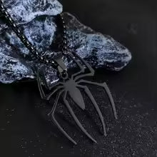 🕷️ قلادة العنكبوت الجريئة من الفولاذ المقاوم للصدأ 🕷️